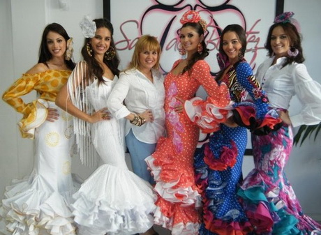 diseadora-de-trajes-de-flamenca-32-13 Фламенко костюми Дизайнер