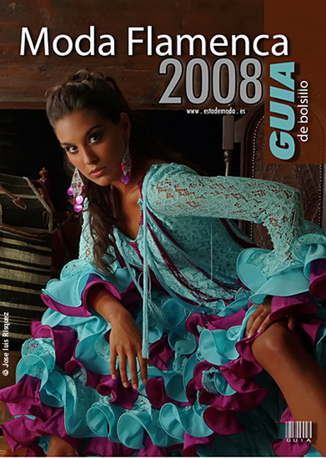 diseadora-de-trajes-de-flamenca-32-17 Фламенко костюми Дизайнер