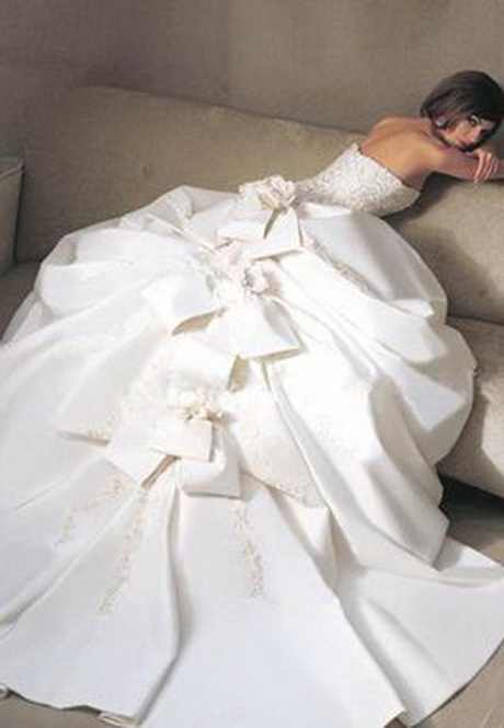 diseadores-de-trajes-de-novia-31-14 Дизайнери на сватбени костюми