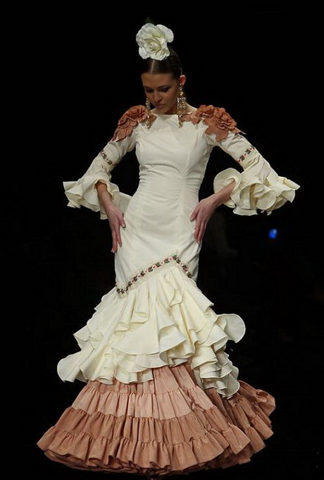 diseadores-trajes-de-flamenca-55-13 Фламенко дизайнери костюми