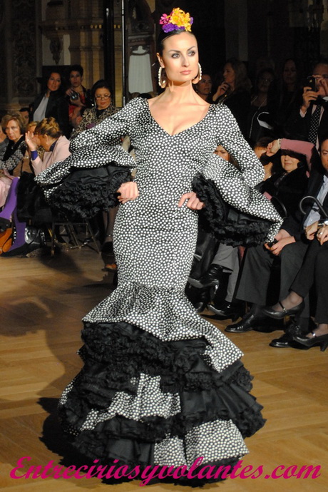diseo-de-trajes-de-flamenca-12-16 Фламенко костюми дизайн