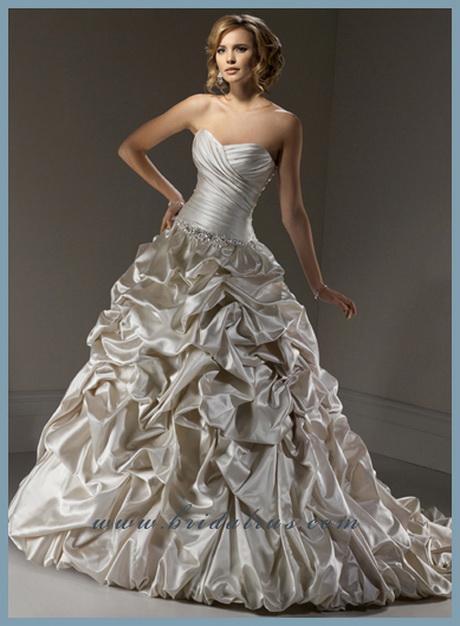 diseos-de-vestidos-de-boda-13-17 Проектиране на сватбени рокли