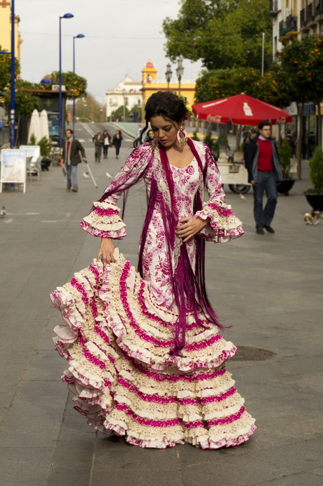 el-ajoli-trajes-de-flamenca-82-11 Ajoli фламенко костюми