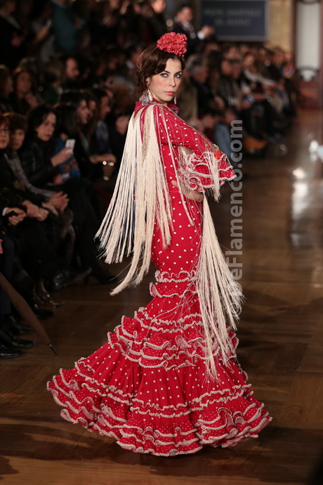 el-ajoli-trajes-de-flamenca-82-5 Ajoli фламенко костюми