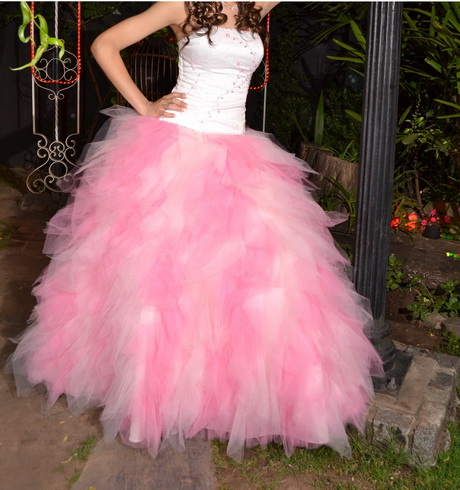fotos-de-vestidos-de-15-aos-desmontables-24-3 Снимки на подвижни 15-годишни рокли
