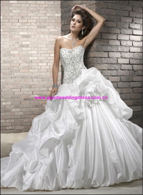 imagenes-de-vestidos-de-novia-de-moda-57-14 Снимки на модни сватбени рокли