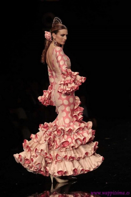 mari-cruz-trajes-de-flamenca-67 Мари Круз фламенко костюми