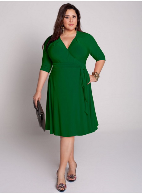 Модел на рокли за дебели жени