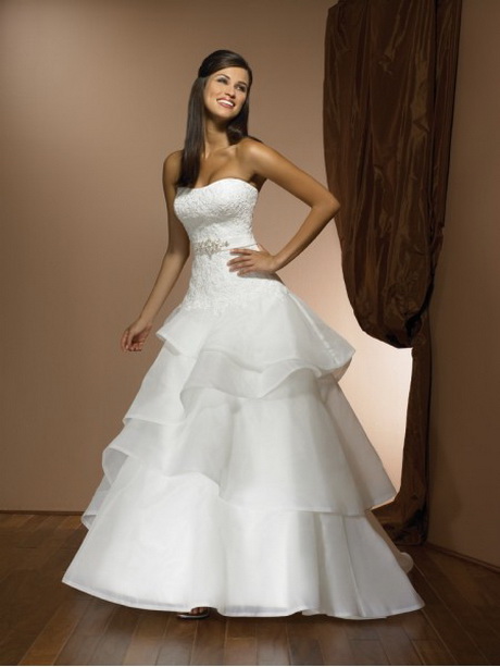 mostrar-vestidos-de-novia-04-10 Покажи сватбени рокли