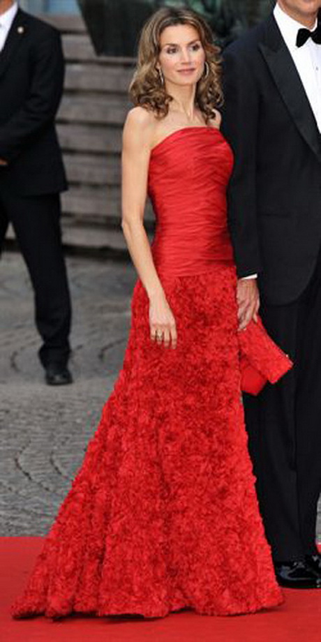 princesa-letizia-vestido-rojo-59-18 Принцеса Летисия червена рокля