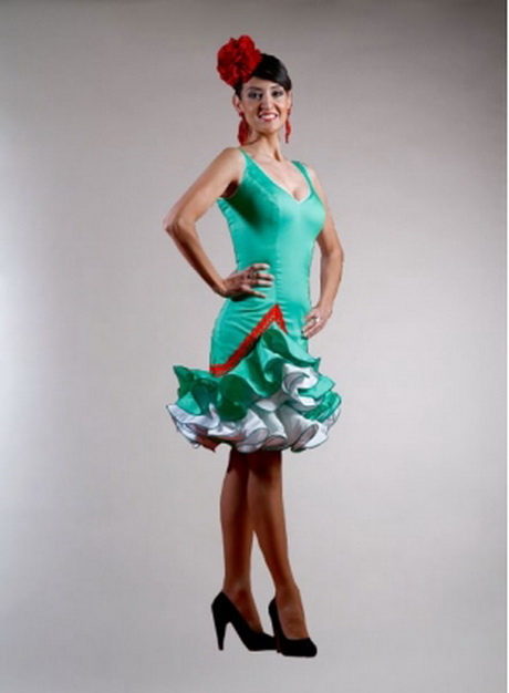 traje-corto-de-flamenca-20-16 Кратко фламинго костюм