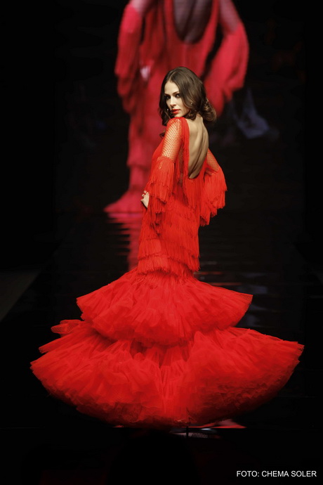 traje-de-flamenca-rojo-57-3 Фламинго червен костюм