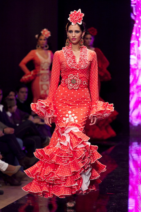 traje-de-flamenca-rojo-57-6 Фламинго червен костюм