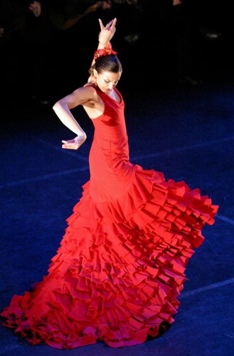 trajes-de-flamenca-a-medida-91-8 Фламенко костюми по поръчка