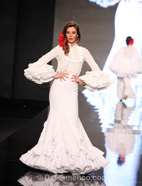trajes-de-flamenca-blanco-44-7 Бели фламинго костюми