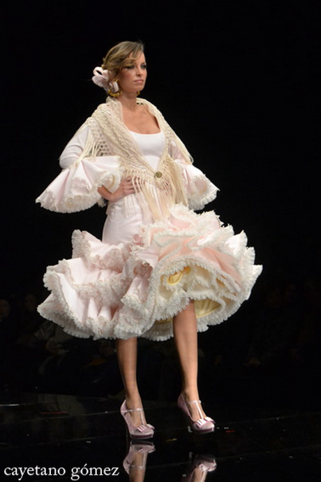 trajes-de-flamenca-corto-20-5 Фламенко къси костюми