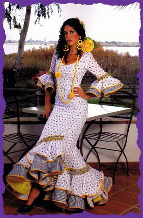 trajes-de-flamenca-el-rocio-22-9 Фламенко костюми Ел Росио