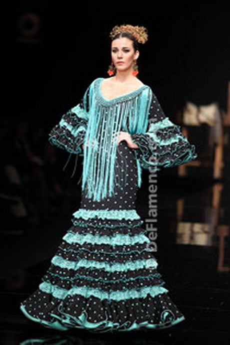 trajes-de-flamenca-maricruz-60-18 Фламенко марикруз костюми