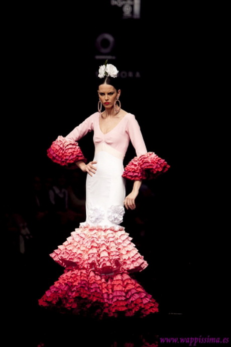 trajes-de-flamenca-molina-70-5 Фламенко Молина костюми