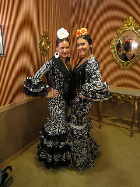 trajes-de-flamenca-negros-54-13 Черни фламенко костюми