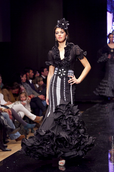 trajes-de-flamenca-negros-54-5 Черни фламенко костюми