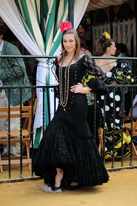 trajes-de-flamenca-negros-54-9 Черни фламенко костюми