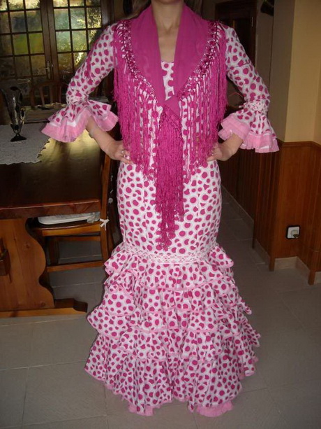 vendo-traje-de-flamenca-39-11 Продавам костюм на фламинго.