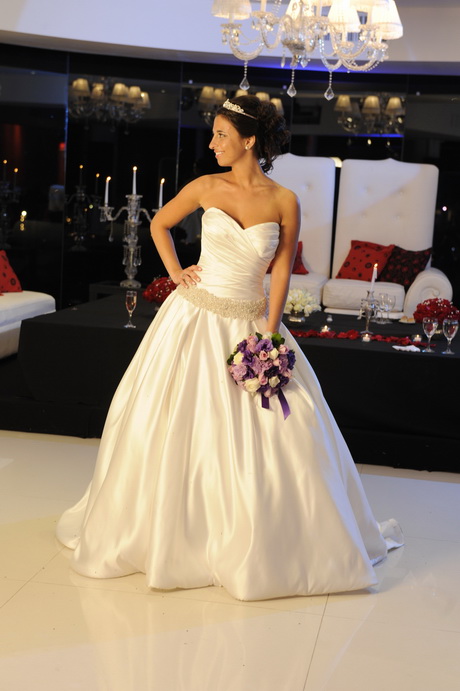 ver-fotos-de-vestidos-de-novias-34-15 Вижте снимки на сватбени рокли