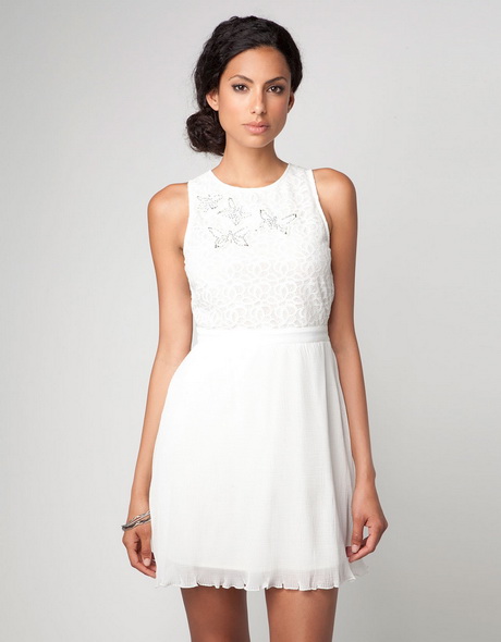 vestido-blanco-con-encaje-17-13 Бяла рокля с дантела