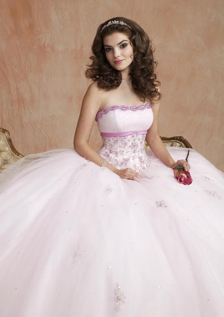 15-годишна принцеса рокля