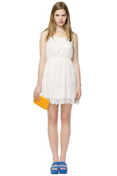 vestido-de-encaje-blanco-35-19 Бяла дантелена рокля