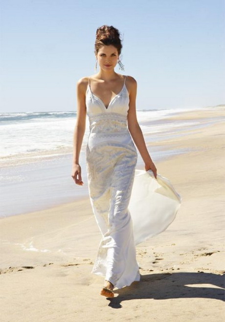 Сватбена рокля за плажа