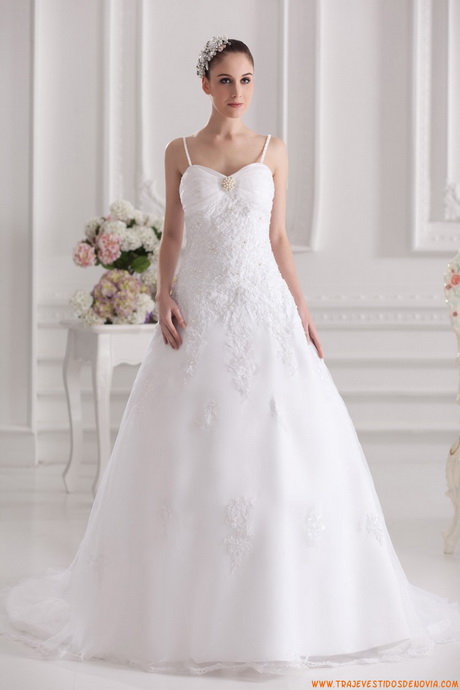 vestido-de-novia-sencillo-pero-elegante-33-9 Проста, но елегантна сватбена рокля