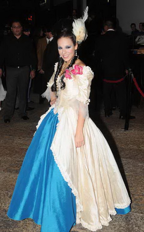 vestido-de-xv-aos-de-danna-paola-45-9 Рокля XV години Дън Паола