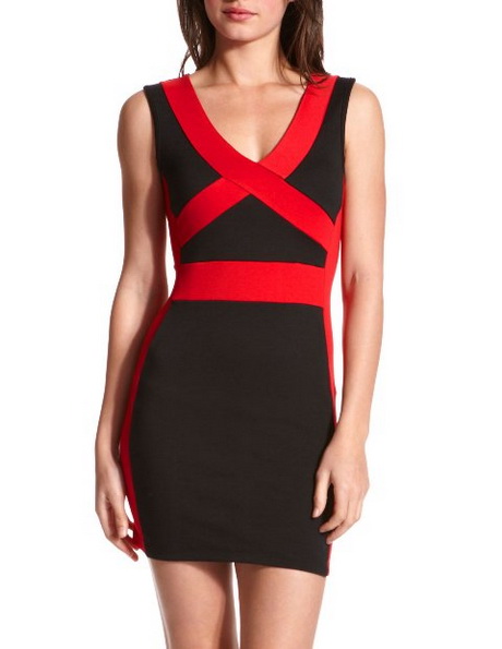vestido-rojo-con-negro-54-16 Червена рокля с черно
