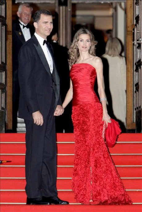 vestido-rojo-de-la-princesa-letizia-78-10 Червената рокля на принцеса Летисия