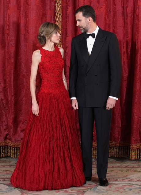vestido-rojo-de-la-princesa-letizia-78-15 Червената рокля на принцеса Летисия