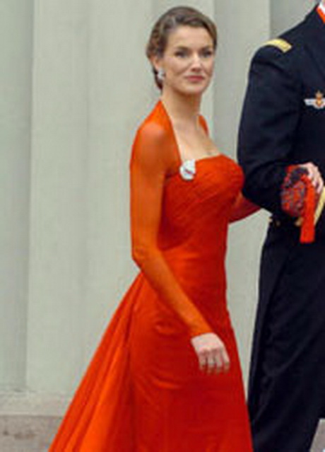 vestido-rojo-letizia-76-4 Червената рокля на Летисия