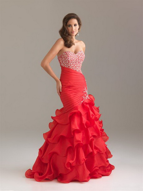 vestido-strapless-rojo-23-8 Червена рокля без презрамки