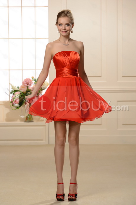 vestidos-de-dama-de-honor-rojos-23-19 Червени рокли на булката