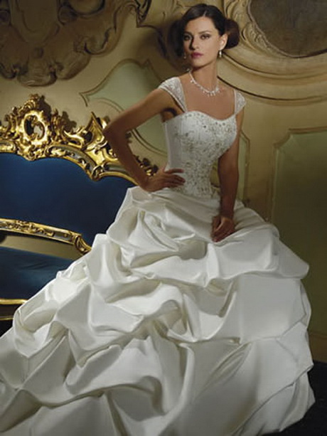 vestidos-de-novia-demetrios-37-13 Сватбени рокли demetrios