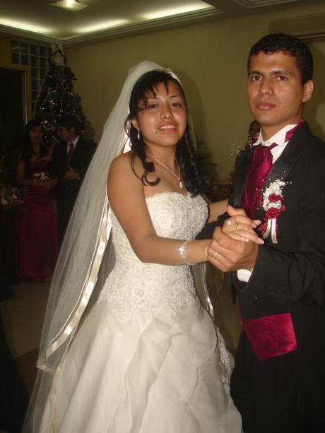 vestidos-de-novia-ecuador-17-12 Сватбени рокли Еквадор
