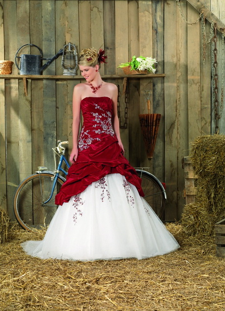 vestidos-de-novia-en-rojo-61-20 Сватбени рокли в червено