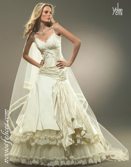 vestidos-de-novia-estilo-ibicenco-29-13 Сватбени рокли в стил Ибиса