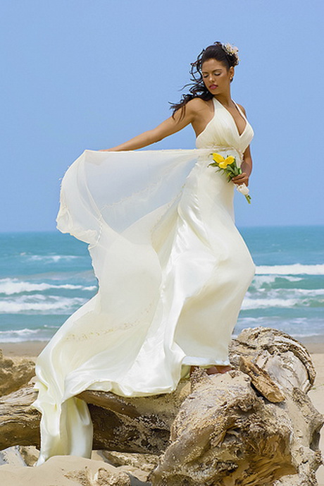 vestidos-de-novias-para-la-playa-77-11 Сватбени рокли за плажа