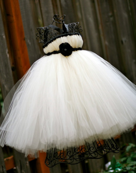 vestidos-de-pajecitas-para-bodas-20-13 Малки сламени рокли за сватби