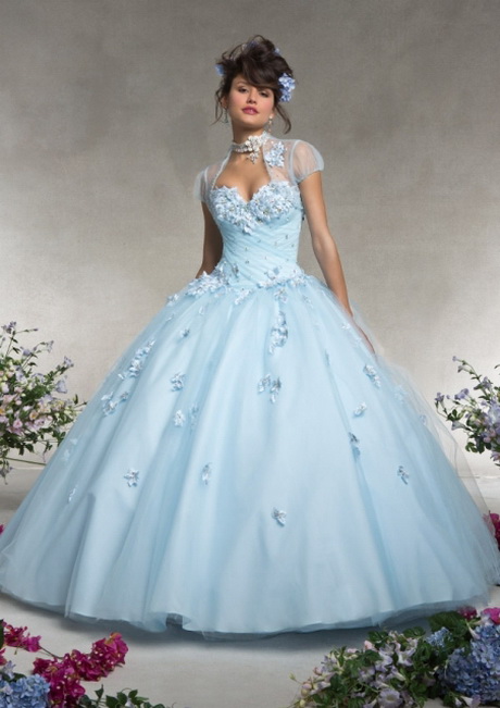 vestidos-de-quince-aos-estilo-princesa-20-18 Петнадесет години принцеса стил рокля