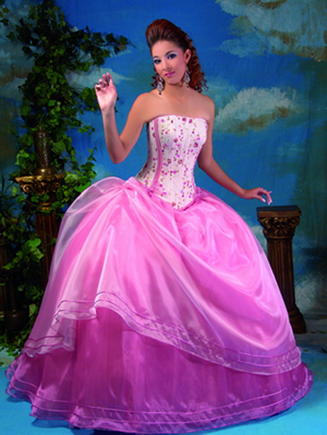 vestidos-de-quince-modernos-41-10 Модерни петнадесет рокли