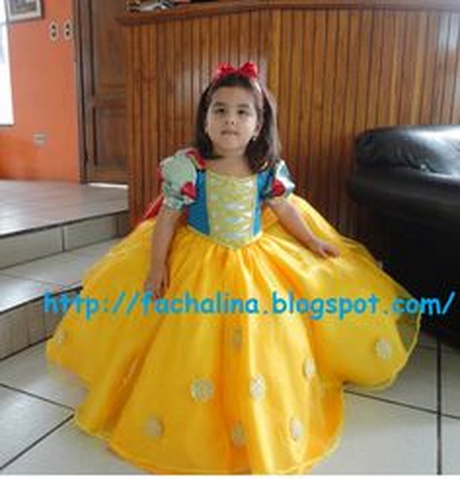 vestidos-de-tres-aos-de-princesas-96-13 Рокли на тригодишни принцеси