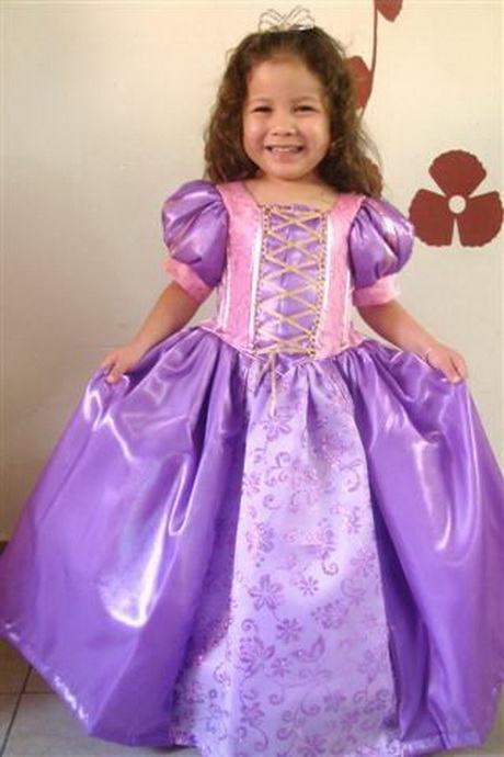 vestidos-de-tres-aos-de-princesas-96-4 Рокли на тригодишни принцеси